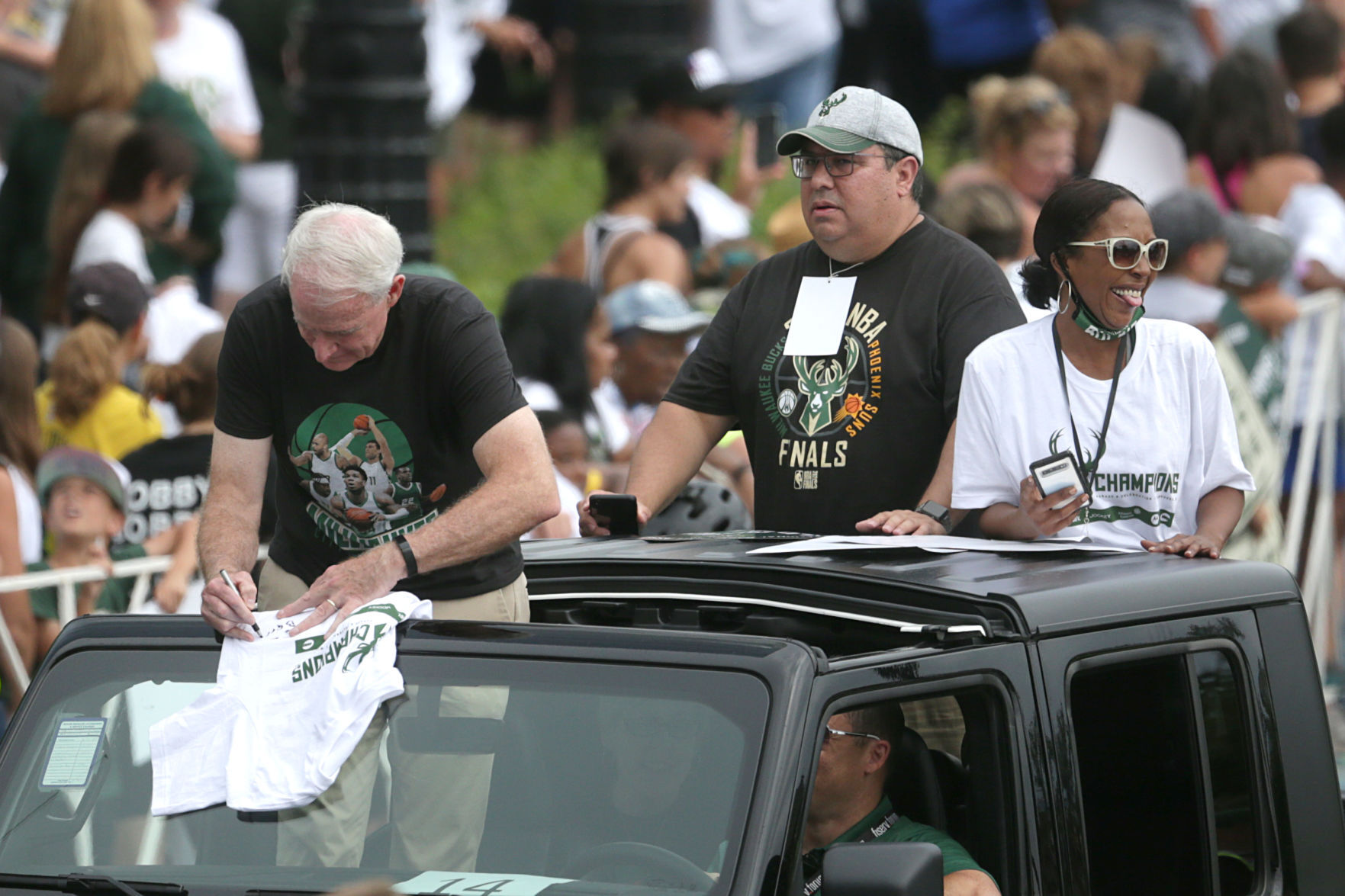 Bucks Parade